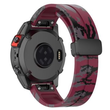 Garmin 22 mm Quickfit-klockarmband med svart spänne i kamouflagefärg - Camo Vinröd