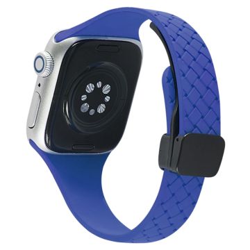 Apple Watch Series 41mm / 40mm / 38mm Silikonarmband med magnetiskt spänne - Safir